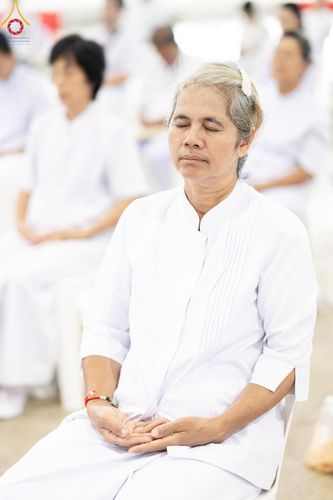 ภาพ No.151183:พิธีบูชาข้าวพระ ในวันอาทิตย์ต้นเดือน วันที่ 1 กันยายน พ.ศ. 2567 ณ สภาธรรมกายสากล วัดพระธรรมกาย