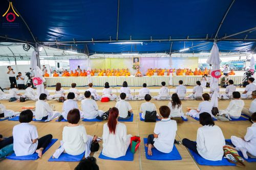 ภาพ No.117428:พิธีถวายภัตตาหารเป็นสังฆทาน แด่คณะพระธรรมยาตรา วันที่ 23 มกราคม พ.ศ. 2567 ณ อนุสรณ์สถานบางปลา อ.บางเลน จ.นครปฐม