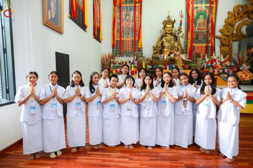 ภาพ No.151824:โครงการอบรมอุบาสิกาแก้ว บรมพุทโธ ประเทศอินโดนีเซีย ระหว่างวันที่ 16 - 22 สิงหาคม พ.ศ. 2567 ณ วัด Graha Padmasambhava