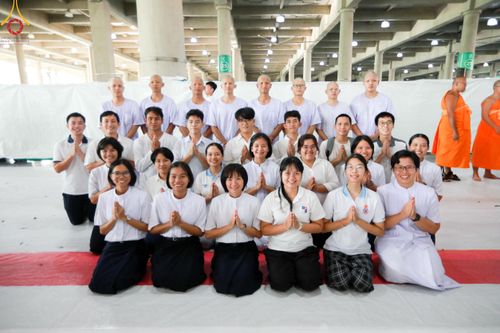 ภาพ No.140280:พิธีตัดปอยผมและปลงผม โครงการอุปสมบทหมู่ธรรมทายาท ระดับอุดมศึกษา รุ่นที่ 51 ภาคฤดูฝน วันเสาร์ที่ 8 มิถุนายน พ.ศ.2567 ณ มหารัตนวิหารคด 9 วัดพระธรรมกาย