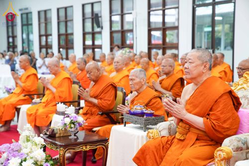 ภาพ No.315162:วันจันทร์ที่ 23 มีนาคม พ.ศ. 2569 พิธีบำเพ็ญกุศล คุณพ่อณรงค์ จินตมากุล  สิริอายุ 99 ปี 11 เดือน โยมบิดา พระครูปลัดรัตนวีรวัฒน์ (รังสฤษดิ์ อิทฺธิจินตโก) ที่ปรึกษาเจ้าคณะจังหวัดปทุมธานี เจ้าอาวาสวัดพระธรรมกาย  ณ ห้องปลูกศรัทธา 2 วัดพระธรรมกาย ปทุมธานี