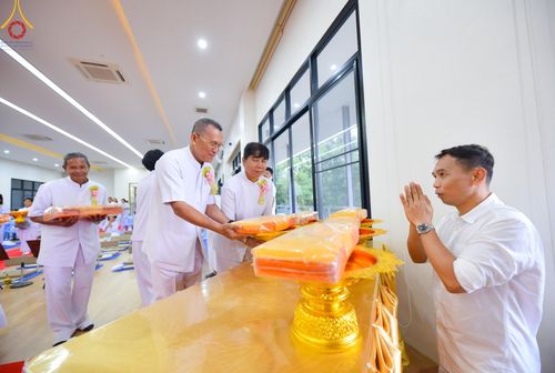 ภาพ No.162928:โครงการกฐินสามัคคีทั่วไทย 30,000 วัด บูชาธรรม 80 ปี หลวงพ่อธัมมชโย โดย คณะศิษยานุศิษย์วัดพระธรรมกาย ณ ศูนย์ปฎิบัติธรรมจันทบุรี วันที่ 18 ตุลาคม พ.ศ. 2567