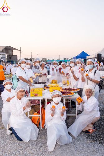 ภาพ No.116521:พิธีถวายภัตตาหารเป็นสังฆทาน แด่คณะพระธรรมยาตรา ปีที่ 12 วันที่ 22 มกราคม พ.ศ. 2567 ณ อนุสรณ์สถานบางนางแท่น จ.นครปฐม