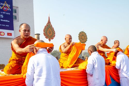 ภาพ No.210004:วันอังคารที่ 4 มีนาคม พ.ศ. 2568 พิธีบรรพชาสามเณรเนปาล 500 รูป ณ ลุมพินี ประเทศเนปาล