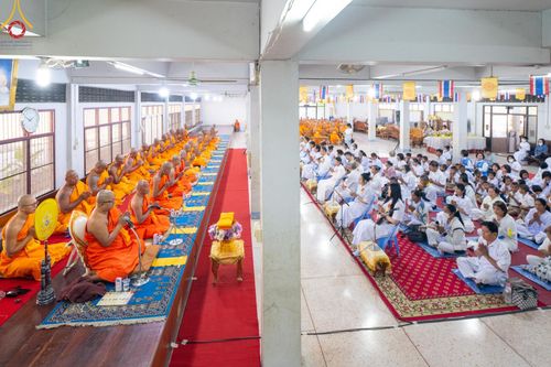 ภาพ No.195221:พิธีทอดผ้าป่าทำนุบำรุงศาสนสถาน ณ วัดพรสวรรค์ ต.หนองบ่อ อ.สองพี่น้อง จ.สุพรรณบุรี ในโครงการธรรมยาตรา กตัญญูบูชา มหาปูชนียาจารย์ พระมงคลเทพมุนี(สด จนฺทสโร) พระผู้ปราบมาร อนุสรณ์สถาน 7 แห่ง ปีที่ 13 วันที่ 13 มกราคม พ.ศ. 2568