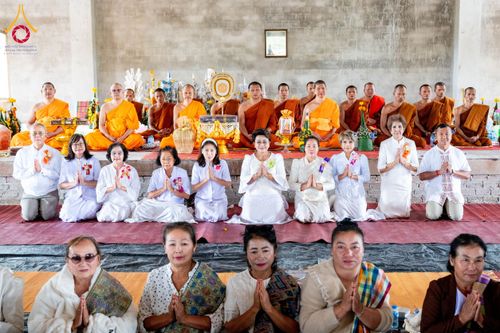 ภาพ No.173301:พิธีทอดกฐินต่างประเทศ ในนามหลวงพ่อธัมมชโย ณ วัดสิริวิเวก เพื่อถวายที่ดินส่วนขยาย 200 ไร่ แขวงจำปาสัก สปป. ลาว วันพุธที่ 30 ตุลาคม พ.ศ. 2567