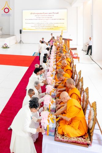 ภาพ No.152517:พิธียกฉัตรขาว 5 ชั้น กางกั้นถวายองค์พระประธาน อาคารปฏิบัติธรรมวัดสายสุวพรรณ ต.คลองสี่ อ.คลองหลวง จ.ปทุมธานี วันเสาร์ที่ 7 กันยายน พ.ศ. 2567