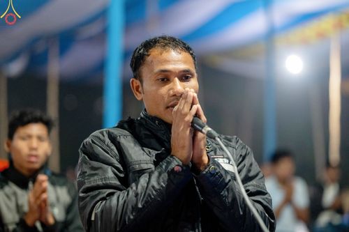 ภาพ No.127616:Photo Story ปฐมบรรพชาชาวพุทธมาร์มา Episode 2/5 วันที่ 6-7 กุมภาพันธ์ พ.ศ. 2567  โครงการบรรพชาครั้งประวัติศาสตร์ แห่งเทือกเขาจิตตะกอง  ครั้งแรกของชาวพุทธมาร์มา บังกลาเทศ บูชาธรรม 80 ปีหลวงพ่อธัมมชโย ณ วัดธัมจักร อรัญกุฏิ เมืองรัมการ์ คาร์กาชารี บังกลาเทศ