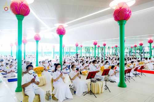 ภาพ No.80730:พิธีอุปสมบทสามเณรเตรียม DCI รุ่นที่20 จำนวน 15 รูป ณ อุโบสถพระไตรปิฎก วัดพระธรรมกาย วันเสาร์ที่ 6 พฤษภาคม พ.ศ. 2566