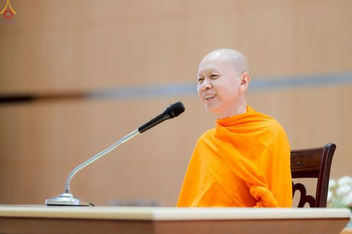 ภาพ No.242260:วันที่ ๒๙ - ๓๑ สิงหาคม พ.ศ. ๒๕๖๘ สัมมนารวมใจผู้นำบุญ บูชาธรรม ๘๑ ปี  หลวงพ่อธัมมชโย รุ่นที่ ๒ กฐินสามัคคีทั่วไทย ๓๐,๐๐๐ วัด โครงการอุปสมบทบูชาธรรมมหาปูชนียาจารย์  ๓,๐๐๐ รูป