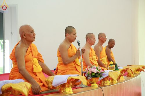 ภาพ No.155866:โครงการ อุบาสกแก้ว อุบาสิกาแก้ว รุ่นที่ 3 ตัวแทนทอดกฐินสามัคคีทั่วไทย 30,000 วัด ระหว่างวันที่ 20-22 กันยายน พ.ศ. 2567 ณ ศูนย์ปฏิบัติธรรมและศูนย์อบรมเยาวชนเพชรบุรี ตำบลท่าแลง อำเภอท่ายาง จังหวัดเพชรบุรี