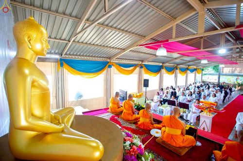 ภาพ No.255194:วันที่ 12 ตุลาคม พ.ศ. 2568 พิธีทอดกฐินสามัคคีสร้างทุกสิ่ง วัดพระธรรมกายโจฮันเนสเบิร์ก  ประเทศสาธารณรัฐแอฟริกาใต้