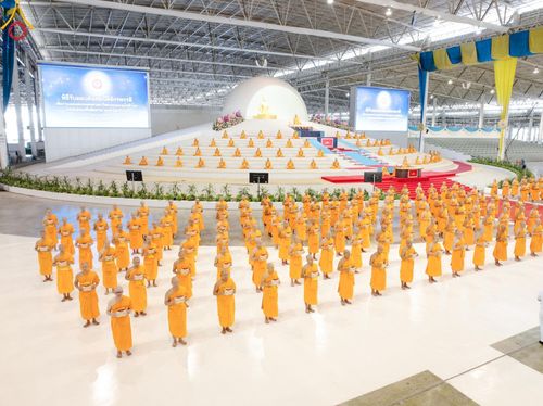 ภาพ No.182789:พิธีปฎิบัติธรรมและพิธีรับมอบต้นสมบัติจักรพรรดิ วันอาทิตย์ที่ 15 ธันวาคม พ.ศ. 2567 ณ สภาธรรมกายสากล วัดพระธรรมกาย