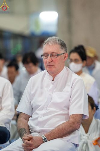 ภาพ No.187640:พิธีฉลองชัยสวดมนต์บทธัมมจักกัปปวัตนสูตร 7,000,000,000 จบ และพิธีสวดมนต์ข้ามปี วันที่ 31 ธันวาคม พ.ศ. 2567 ถึงวันที่ 1 มกราคม พ.ศ. 2568 ณ มหารัตนวิหารคด วัดพระธรรมกาย จ.ปทุมธานี