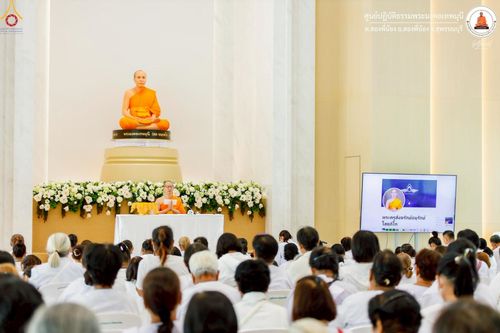 ภาพ No.247765:วันที่ 12-14 กันยายน พ.ศ. 2568 โครงการอบรม อุบาสกแก้ว อุบาสิกาแก้ว รุ่นที่ 1 ณ ศูนย์ปฏิบัติธรรมพระมงคลเทพมุนี อ.สองพี่น้อง จ.สุพรรณบุรี