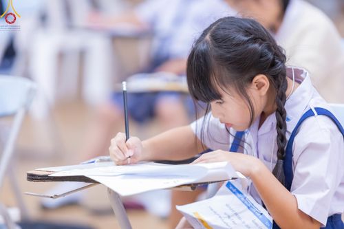 ภาพ No.185957:โครงการตอบปัญหาธรรมะ “ทางก้าวหน้า” ครั้งที่ 42 รอบชิงชนะเลิศระดับชาติ ประจำปี พ.ศ. 2567 วันเสาร์ที่ 21 ธันวาคม พ.ศ. 2567 ชมรมพุทธศาสตร์สากล ร่วมกับสมาคมพุทธศาสตร์สากล และชมรมพุทธศาสตร์สถาบันอุดมศึกษา 35 แห่งทั่วประเทศ ณ ห้องแก้วสารพัดนึก 2 วัดพระธรรมกาย 