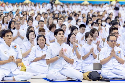 ภาพ No.243700:วันอาทิตย์ที่ 7 กันยายน พ.ศ. 2568 พิธีบูชาครูผู้ค้นพบวิชชาธรรมกาย , พิธีบูชาข้าวพระ ณ สภาธรรมกายสากล วัดพระธรรมกาย