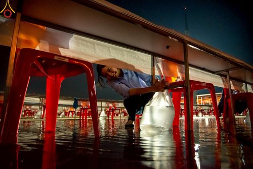 ภาพ No.218874:วันศุกร์ที่ 18 เมษายน พ.ศ. 2568 การเตรียมงานในลานธรรม , พระมหาธรรมกายเจดีย์ เพื่องานวันคุ้มครองโลก 22 เมษายน พ.ศ. 2568