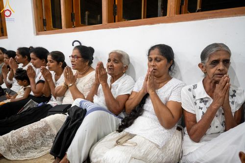 ภาพ No.141143:PhotoStory มหาศรัทธา ธรรมยาตราศรีลังกา EP.6 พิธีจุดวิสาขประทีป 6 วัด ถวายเป็น พุทธบูชา  โครงการสยาม-ลังกา ธรรมยาตรา  ฉลองเทศกาลวิสาขบูชาแห่งชาติ ศรีลังกา  บูชาธรรม 80 ปี หลวงพ่อธัมมชโย วันที่ 16 พฤษภาคม พ.ศ. 2567