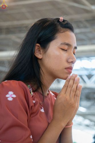 ภาพ No.86935:พิธีตักบาตร , พิธีบูชาข้าวพระ , พิธีจุดเทียนใจ ไฟนิรันดร์ อนันตชัย ในวันอาทิตย์ต้นเดือน 3 กันยายน พ.ศ. 2566 ณ วัดพระธรรมกาย