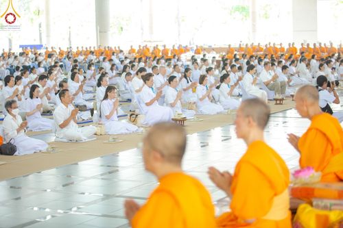 ภาพ No.157764:พิธีถวายภัตตาหารเมนูสวรรค์ ในพรรษาแห่งการเข้าถึงธรรม วันเสาร์ที่ 28 กันยายน พ.ศ. 2567 ณ หอฉันคุณยายอาจารย์ฯ วัดพระธรรมกาย