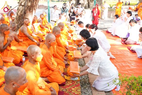 ภาพ No.130562:พิธีบรรพชาธรรมทายาท ในโครงการบรรพชา 1,250 รูป ณ แดนประสูติ สวนลุมพินี ประเทศเนปาล วันที่ 9 มีนาคม พ.ศ. 2567