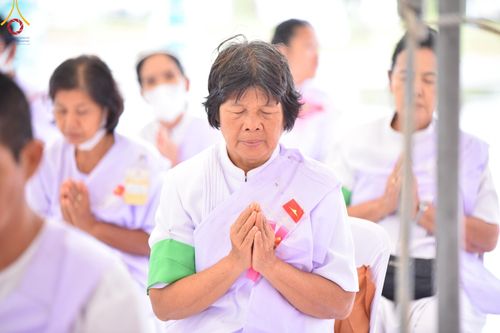 ภาพ No.158208:พิธีทอดผ้าป่า ติดตั้งแผ่นสิริฉะทะนะรัสมี(หลังคา) อาคาร 80 ปี หลวงพ่อธัมมชโย วันอาทิตย์ที่ 22 กันยายน พ.ศ. 2567 ณ ศูนย์ปฏิบัติธรรมวิหารแดง อ.วิหารแดง จ.สระบุรี