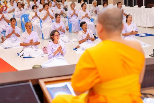 ภาพ No.157057:โครงการ อุบาสกแก้ว อุบาสิกาแก้ว รุ่นที่ 3 ตัวแทนทอดกฐินสามัคคีทั่วไทย 30,000 วัด ระหว่างวันที่ 20-22 กันยายน พ.ศ. 2567 ณ ธุดงคสถานชลบุรี