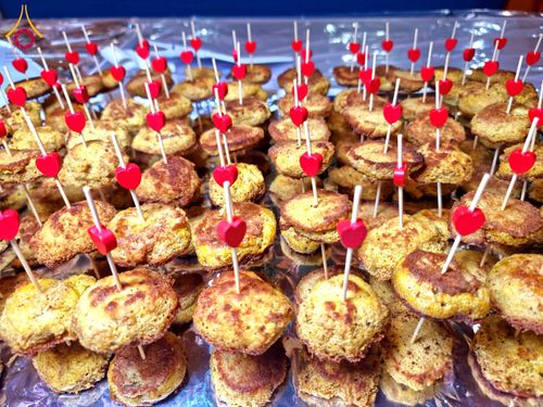 ภาพ No.203769:พิธีถวายภัตตาหารเป็นสังฆทาน แด่พระธรรมยาตรา ณ วัดพระธรรมกาย ตำบลคลองสาม อำเภอคลองหลวง จังหวัดปทุมธานี ในโครงการธรรมยาตรา กตัญญูบูชา มหาปูชนียาจารย์ พระมงคลเทพมุนี(สด จนฺทสโร) พระผู้ปราบมาร อนุสรณ์สถาน 7 แห่ง ปีที่ 13 วันที่ 30 มกราคม พ.ศ. 2568