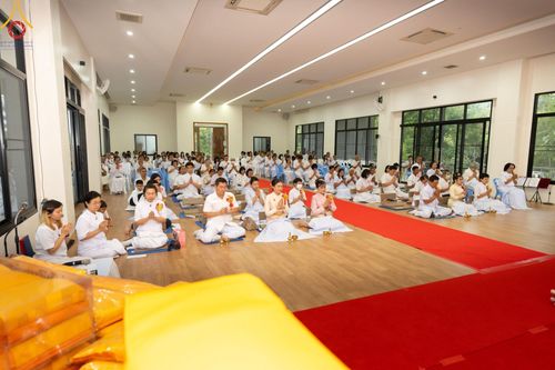 ภาพ No.163004:โครงการกฐินสามัคคีทั่วไทย 30,000 วัด บูชาธรรม 80 ปี หลวงพ่อธัมมชโย โดย คณะศิษยานุศิษย์วัดพระธรรมกาย ณ ศูนย์ปฎิบัติธรรมจันทบุรี วันที่ 18 ตุลาคม พ.ศ. 2567