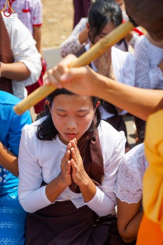 ภาพ No.129099:พระธรรมยาตราเดินธรรมยาตรา ณ ชุมชนรอบศูนย์ปฏิบัติธรรมภาคใต้ อ.บางกล่ำ จ.สงขลา วันที่ 10 มีนาคม พ.ศ. 2567