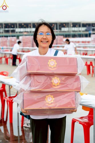 ภาพ No.219170:วันที่ 19-21 เมษายน พ.ศ. 2568 การเตรียมงานในลานธรรม , วิหารคด เพื่องานวันคุ้มครองโลก 22 เมษายน พ.ศ. 2568