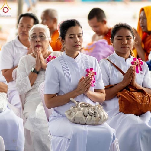 ภาพ No.144499:3 Bigboon 1.พิธีทอดผ้าป่าสถาปนาสังฆรัตนะปทุมเจดีย์ 2.พิธีประดิษฐานดอกบัวอนันต์นิรันดร์กาล 3.พิธีถวายมหาสังฆทานแด่คณะสงฆ์ทุกวัดในจังหวัดปัตตานี ณ ศูนย์อบรมเยาวชนจังหวัดปัตตานี วันอาทิตย์ที่ 14 กรกฎาคม พ.ศ. 2567