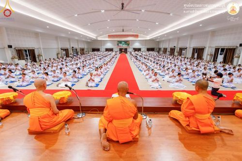 ภาพ No.152174:โครงการอบรมอุบาสก อุบาสิกาแก้ว ตัวแทนทอดกฐิน 30,000 วัด ทั่วไทย ระหว่างวันที่ 6-8 กันยายน พ.ศ. 2567 ณ ศูนย์อบรมเยาวชนกาญจนบุรี