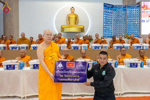 ภาพ No.212526:วันเสาร์ที่ 22 มีนาคม พ.ศ. 2568 พิธีถวายสังฆทานแด่คณะสงฆ์ 323 วัด ปีที่ 21 ครั้งที่ 175 พิธีมอบกองทุนหนุนแรงใจช่วยครูใต้ ปีที่ 18 ครั้งที่ 139 และพิธีทำบุญอุทิศส่วนกุศลให้ผู้วายชนม์ ณ ศูนย์ปฏิบัติธรรมภาคใต้ อำเภอบางกล่ำ จังหวัดสงขลา