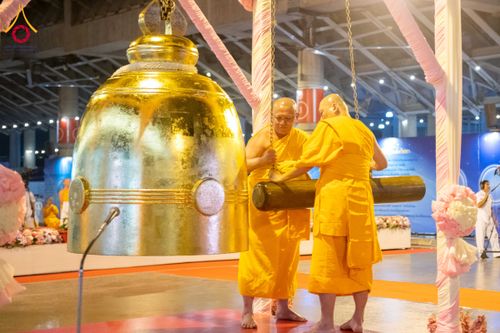 ภาพ No.314206:วันอังคารที่ 3 มีนาคม พ.ศ. 2569 พิธีฉลองชัยชิตังเม สวดธัมมจักกัปวัตนสูตร ครบ 8,170,001,250 จบ ในวันมาฆบูชา  ณ วัดพระธรรมกาย จังหวัดปทุมธานี