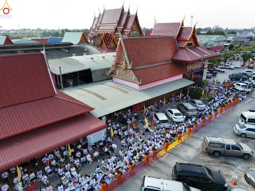 ภาพ No.295054:วันที่ 14 มกราคม พ.ศ. 2569 พิธีต้อนรับพระธรรมยาตรา อนุสรณ์สถานลำดับที่ 4  สถานที่เกิดด้วยกายธรรม ณ วัดโบสถ์บน ต.บางคูเวียง จ.นนทบุรี ในโครงการธรรมยาตรา กตัญญูบูชา มหาปูชนียาจารย์ พระมงคลเทพมุนี(สด จนฺทสโร) พระผู้ปราบมาร อนุสรณ์สถาน 7 แห่ง ปีที่ 14
