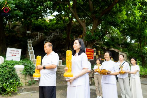 ภาพ No.344508:วันที่ 8-11 สิงหาคม พ.ศ.2569 “ประเพณีเข้าพรรษา เชื่อมพระพุทธศาสนาสองแผ่นดิน” ถวายเทียนพรรษา 9 วัด ณ นครโฮจิมินห์ สาธารณรัฐสังคมนิยมเวียดนาม