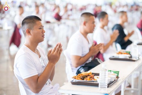 ภาพ No.350064:วันที่ 17-18 กันยายน พ.ศ. 2569 โครงการบรรพชาพัฒนาคุณธรรม จริยธรรม สำหรับนักเรียนนายสิบตำรวจ (นสต.) รุ่นที่ 16 ศูนย์ฝึกอบรมตำรวจภูธรภาค 1  ได้จัดกิจกรรม ณ สภาธรรมกายสากล ห้องแก้ว2