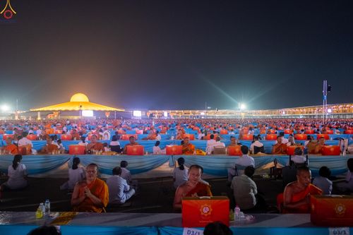 ภาพ No.324167:วันที่ 22 เมษายน พ.ศ.2569 (วันคุ้มครองโลก) พิธีถวายมหาสังฆทาน 40,000 กว่าวัดทั่วประเทศ ณ ลานธรรม พระมหาธรรมกายเจดีย์ วัดพระธรรมกาย