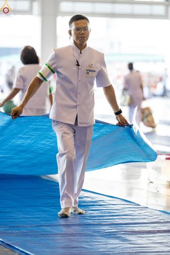 ภาพ No.311378:วันอาทิตย์ต้นเดือนที่ 1 มีนาคม พ.ศ.2569 พิธีตักบาตร และ พิธีบูชาข้าวพระ ณ สภาธรรมกายสากล วัดพระธรรมกาย