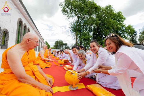 ภาพ No.336812:วันที่ 14 มิถุนายน พ.ศ. 2569 พิธีอุปสมบทธรรมทายาท นานาชาติยุโรปรุ่นที่ 11 เบลเยียม