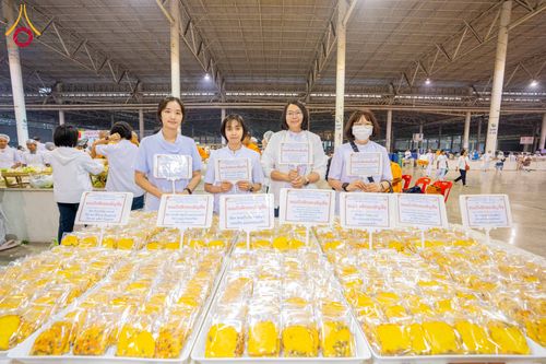 ภาพ No.307085:วันที่ 31 มกราคม พ.ศ. 2569 พิธีถวายภัตตาหารเป็นสังฆทาน แด่พระธรรมยาตรา ณ วัดพระธรรมกาย  จังหวัดปทุมธานี ในโครงการธรรมยาตรา กตัญญูบูชา มหาปูชนียาจารย์ พระมงคลเทพมุนี(สด จนฺทสโร) พระผู้ปราบมาร อนุสรณ์สถาน 7 แห่ง ปีที่ 14