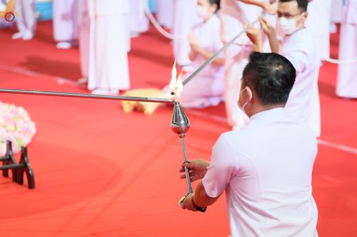 ภาพ No.87453:พิธีจุดเทียนใจ ไฟนิรันดร์ อนันตชัย วันอาทิตย์ที่ 10 กันยายน พ.ศ. 2566 ณ สภาธรรมกายสากล วัดพระธรรมกาย