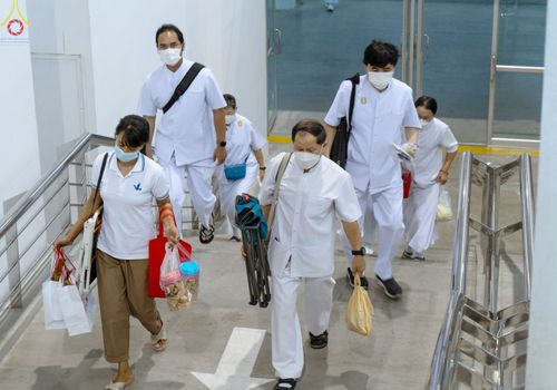 ภาพ No.85039:บรรยากาศการต้อนรับพระสังฆาธิการทั่วประเทศ และพิธีบูชาข้าวพระในวันสมาธิโลก วันอาทิตย์ต้นเดือนที่ 6 สิงหาคม พ.ศ. 2566 ณ สภาธรรมกายสากล วัดพระธรรมกาย