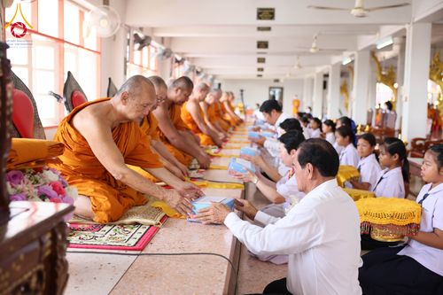 ภาพ No.300406:วันที่ 22 มกราคม พ.ศ. 2569 พิธีทอดผ้าป่าทำนุบำรุงศาสนสถาน ณ วัดรางกำหยาด ต.บางภาษี อ.บางเลน จ.นครปฐม ในโครงการธรรมยาตรา กตัญญูบูชา มหาปูชนียาจารย์ พระมงคลเทพมุนี(สด จนฺทสโร) พระผู้ปราบมาร อนุสรณ์สถาน 7 แห่ง ปีที่ 14