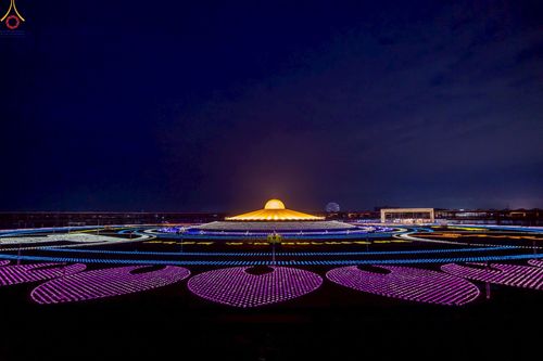 ภาพ No.241082:วันพุธที่ 27 สิงหาคม พ.ศ. 2568 พิธีจุดประทีป ในวันธรรมชัย ณ วัดพระธรรมกาย