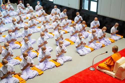 ภาพ No.141437:พิธีบรรพชาอุปสมบท โครงการอุปสมบทหมู่รุ่นผู้บริหาร รุ่นที่ 14 โครงการอุปสมบทหมู่ธรรมทายาท ระดับอุดมศึกษา รุ่นที่ 51 ภาคฤดูฝน ณ โบสถ์พระไตรปิฎก วัดพระธรรมกาย ในวันเสาร์ที่ 15 มิถุนายน พ.ศ. 2567