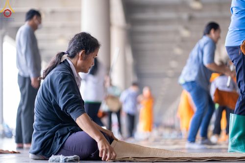 ภาพ No.123453:V.25 ชิตังเม การเตรียมงาน เก็บงาน การรับบุญของเจ้าหน้าที่หน่วยงานต่างๆ เพื่อโครงการธรรมยาตรา กตัญญูบูชา มหาปูชนียาจารย์ พระมงคลเทพมุนี (สด จนฺทสโร) พระผู้ปราบมาร อนุสรณ์สถาน 7 แห่ง ปีที่ 12 ระหว่างวันที่ 2 - 31 มกราคม พ.ศ.2567