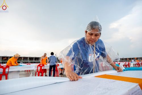 ภาพ No.218726:วันพฤหัสบดีที่ 17 เมษายน พ.ศ. 2568 การเตรียมงานในลานธรรม , สภาธรรมกายสากล , วิหารคด  เพื่องานวันคุ้มครองโลก 22 เมษายน พ.ศ. 2568